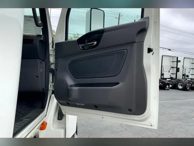 2020 INT LT625 6x4