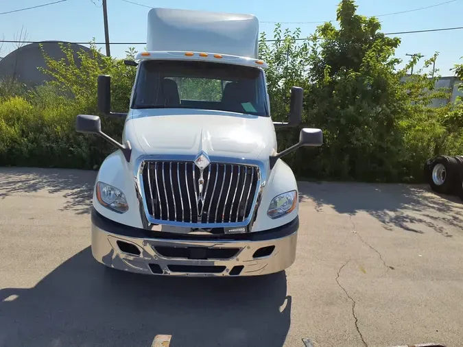 2019 NAVISTAR INTERNATIONAL LT625 DAYCAB T/A