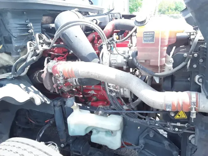 2020 NAVISTAR INTERNATIONAL LT625 SLPR CAB