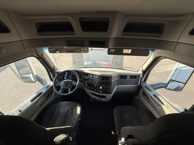 2020 Peterbilt 5797045d1fa8c07e35c1e1c4677c01d1d42