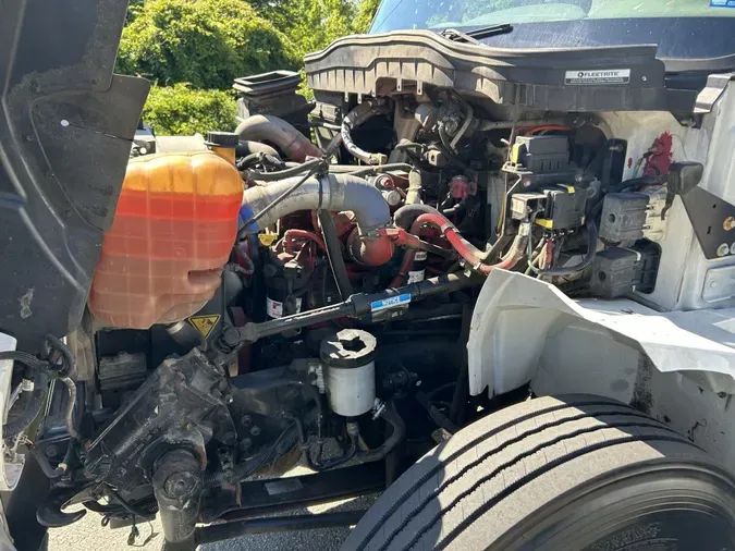 2019 International 4300704908e7d0a2887cc1a5a77cfdad0232