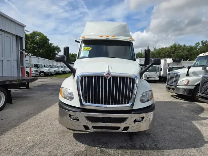 2020 NAVISTAR INTERNATIONAL LT625 SLPR CAB