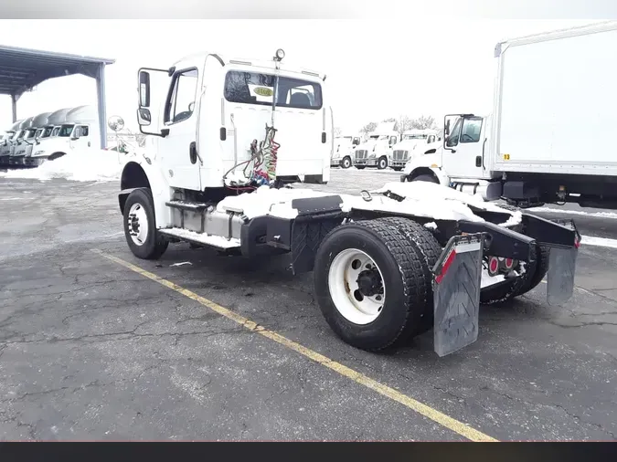 2018 FREIGHTLINER/MERCEDES M2 1067051c879b4316dd932372e895b6b16cc