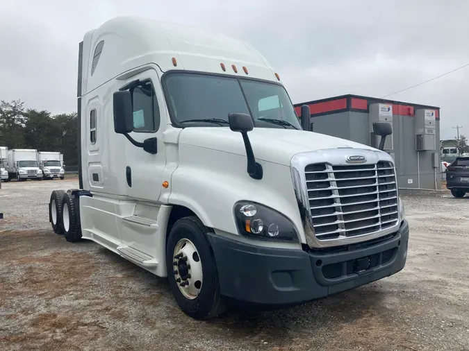 2016 FREIGHTLINER/MERCEDES CASCADIA 125