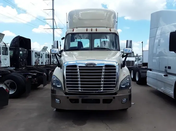 2016 FREIGHTLINER CASCADIA 125