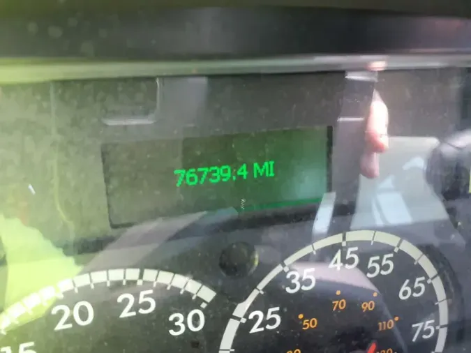 2020 FREIGHTLINER/MERCEDES M2 106