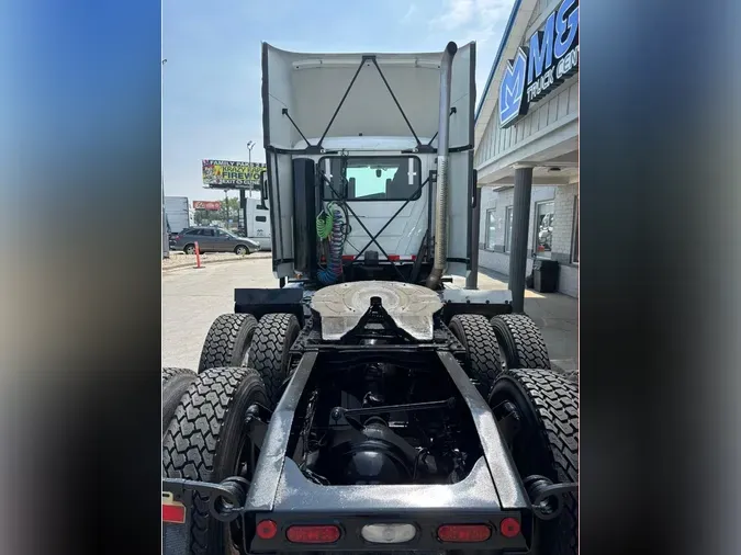 2021 MACK Anthem AN64T