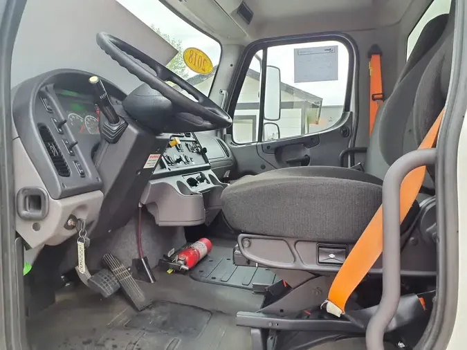 2018 FREIGHTLINER/MERCEDES M2 106705b8ccec4cc67b8ddc88f62cc633b5d