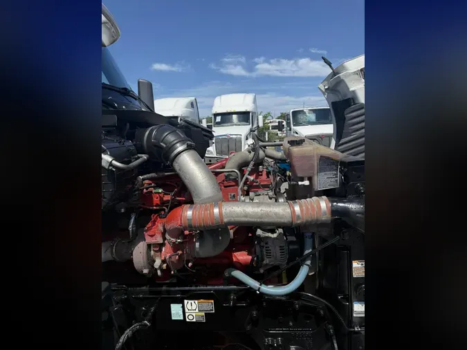 2022 Peterbilt 579