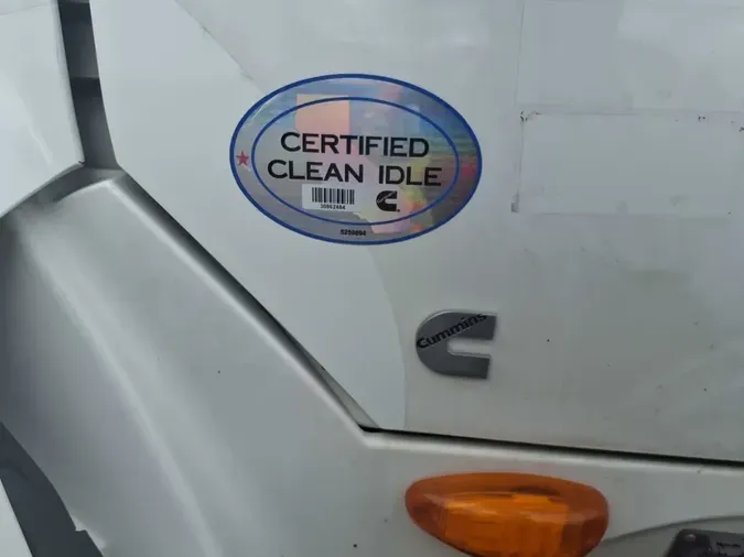 2019 NAVISTAR INTERNATIONAL LT625 DAYCAB T/A