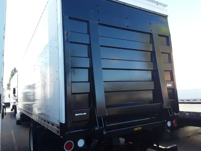 2021 FREIGHTLINER/MERCEDES M2 10670652f01a06e7213c0d708f8f6ad6c79