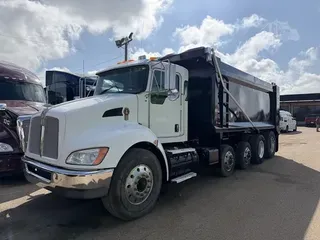 2015 KENWORTH T370