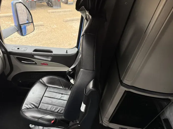 2023 Peterbilt 5797066d13b4652b827766f7ccfc1584479