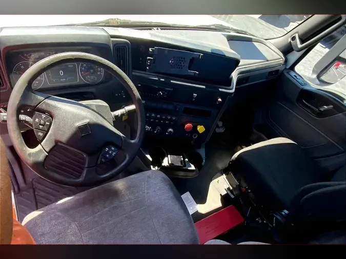 2020 INT LT625 6x4