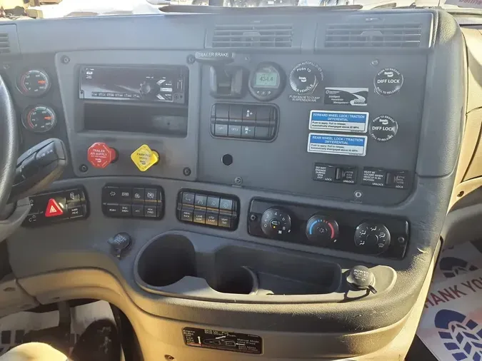 2019 FREIGHTLINER/MERCEDES CASCADIA 125