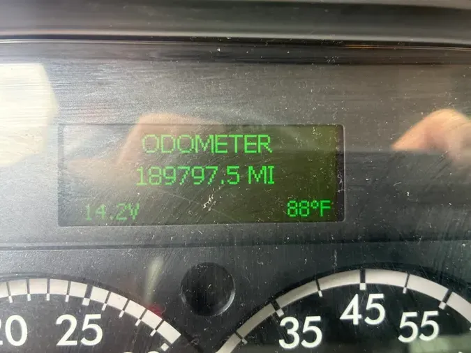2019 FREIGHTLINER/MERCEDES M2 106