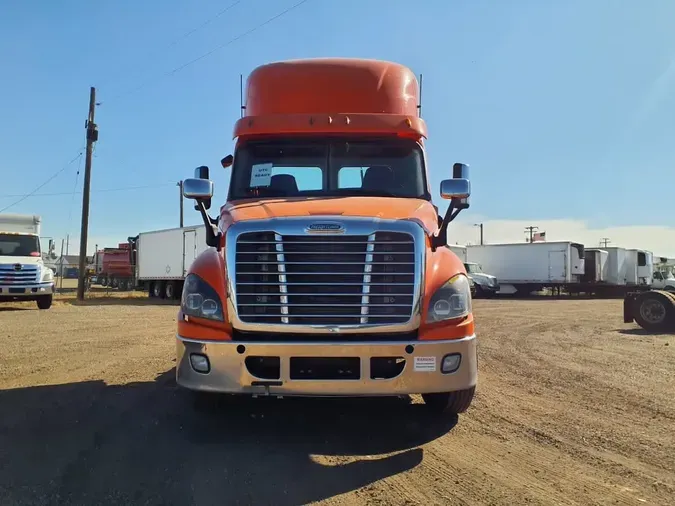 2018 FREIGHTLINER/MERCEDES CASCADIA 125706df5e537c53b5279b67a2efaf762e8