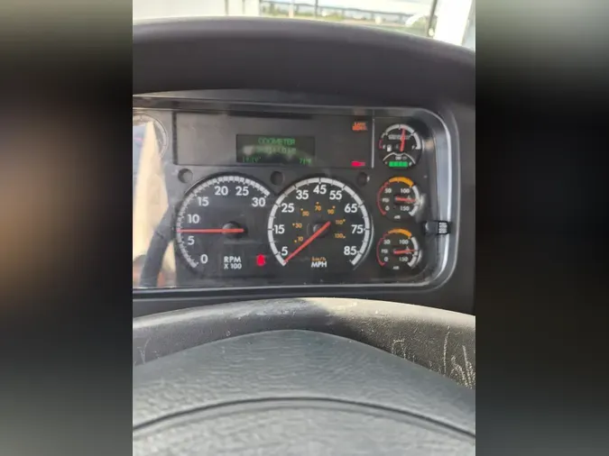 2020 FREIGHTLINER/MERCEDES M2 106