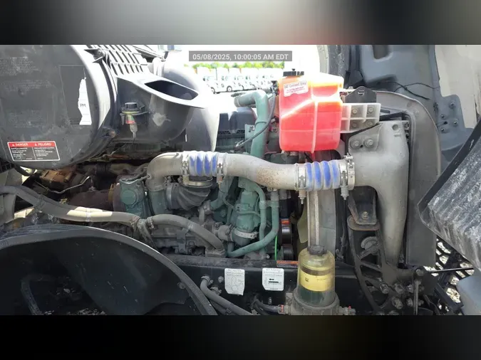 2018 Volvo VNL300