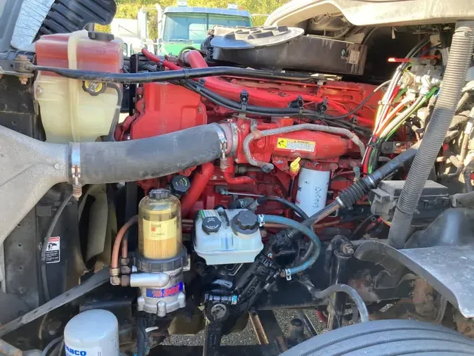 2016 FREIGHTLINER/MERCEDES CASCADIA 125