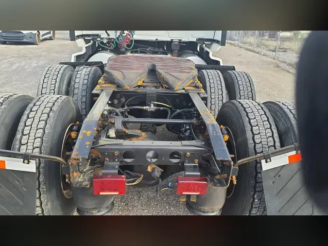 2020 NAVISTAR INTERNATIONAL LT625 SLPR CAB