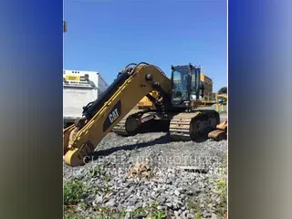 2018 CATERPILLAR 374F