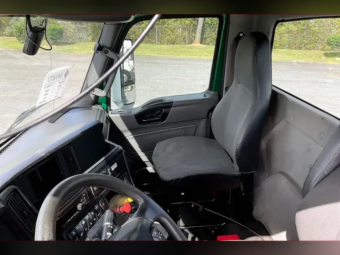 2020 INT LT625 6x4708a2c5a6cd557b6e12064abee57b416