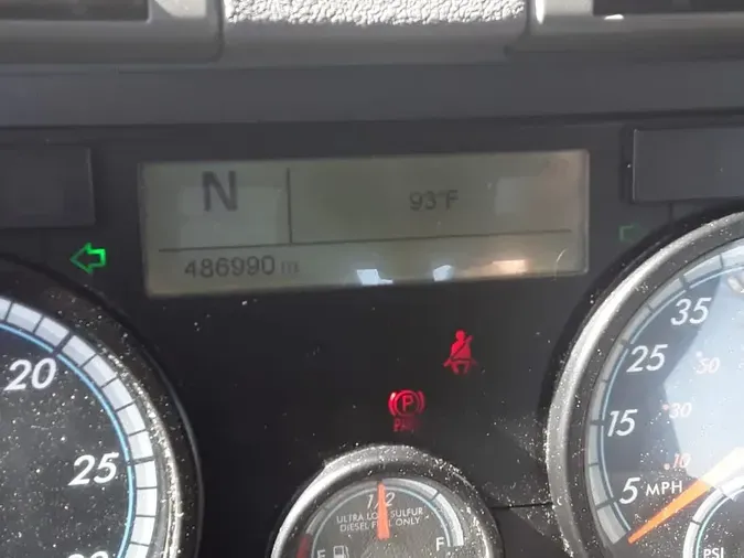 2017 FREIGHTLINER/MERCEDES CASCADIA 113708b90fd79aae18a2976ad7df25742ad