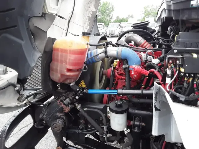 2020 NAVISTAR INTERNATIONAL MV607 (4X2)