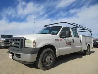 2006 FORD F-350 SD