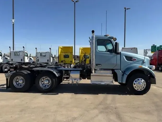 2023 Peterbilt 567