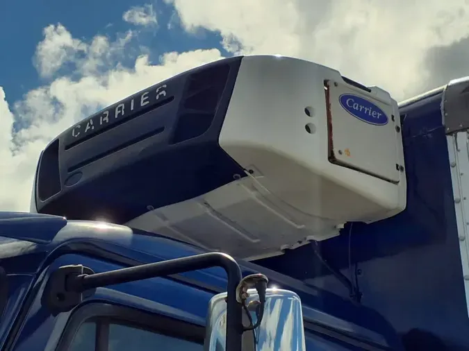 2014 FREIGHTLINER/MERCEDES M2 106