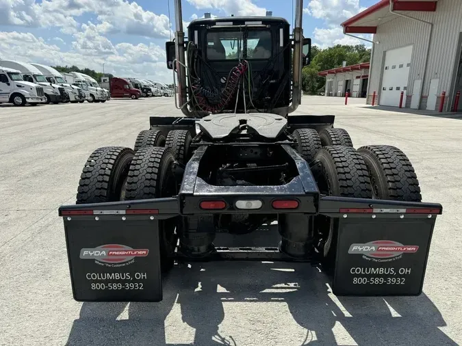 2020 MACK PINNACLE 64T