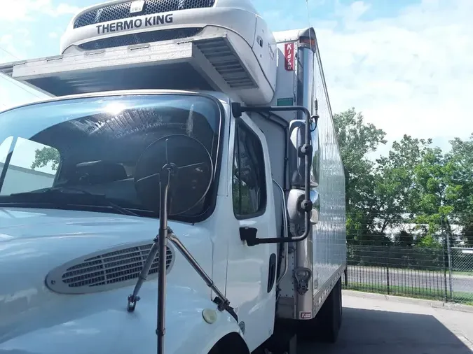 2019 FREIGHTLINER M2 1067097ca5f0e8be096c72d432f944314fc
