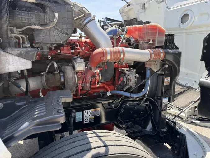 2022 Peterbilt 579709b96c9c4f49b686f5efe099552337c