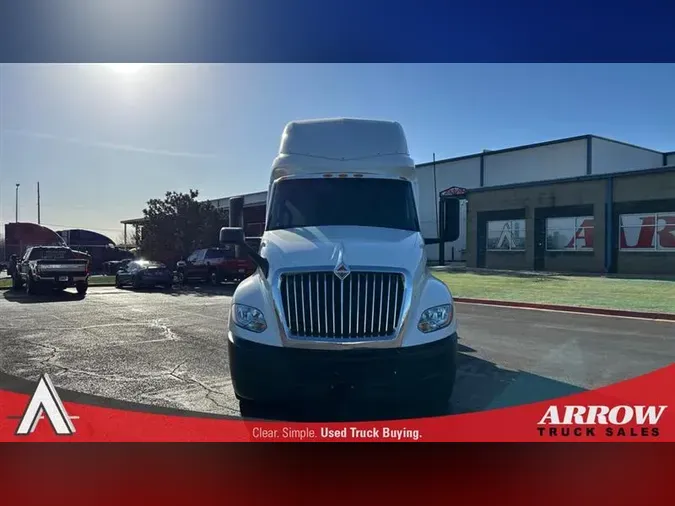 2022 INTERNATIONAL LT