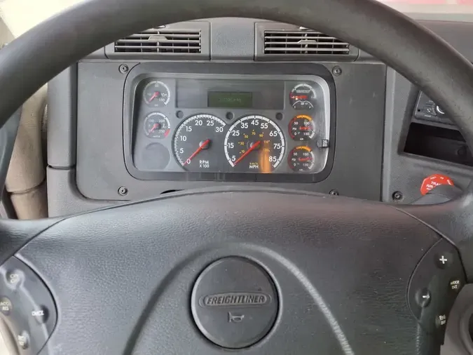 2017 FREIGHTLINER CASCADIA 125