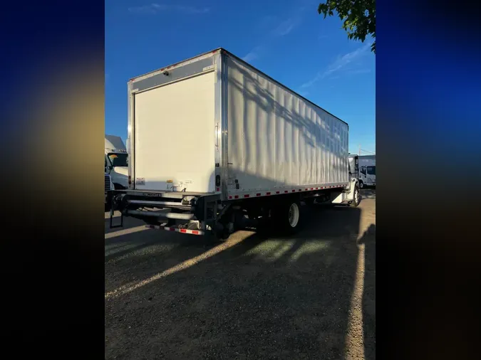 2019 FREIGHTLINER/MERCEDES M2 106