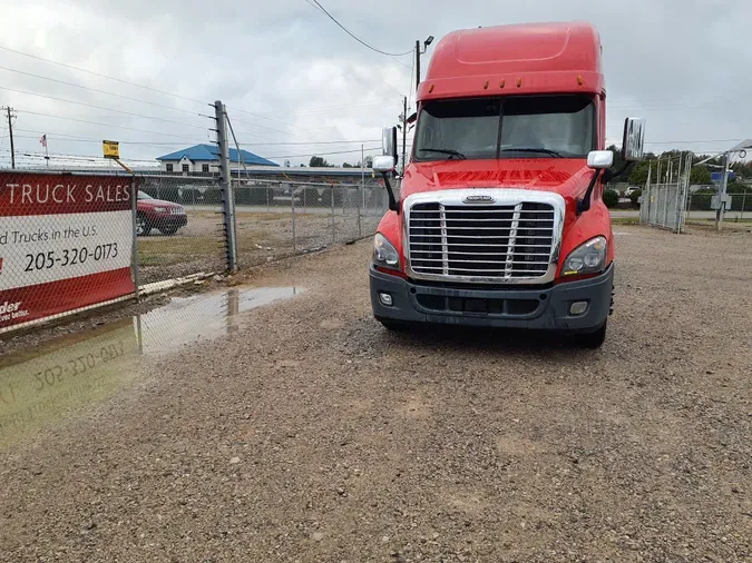 2019 FREIGHTLINER/MERCEDES CASCADIA 125