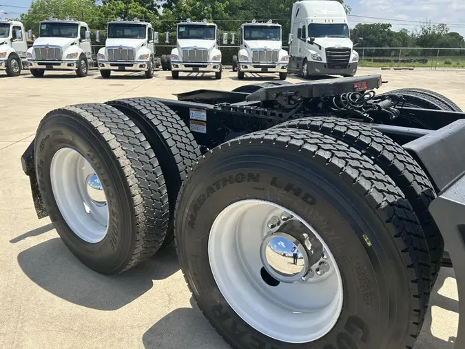 2020 Freightliner Cascadia