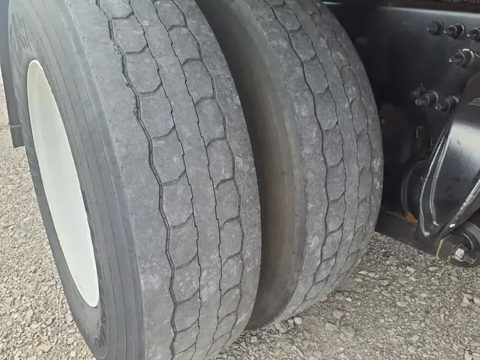 2018 FREIGHTLINER/MERCEDES M2 10670abe516c921dd65b089b3dbb9e48ea2