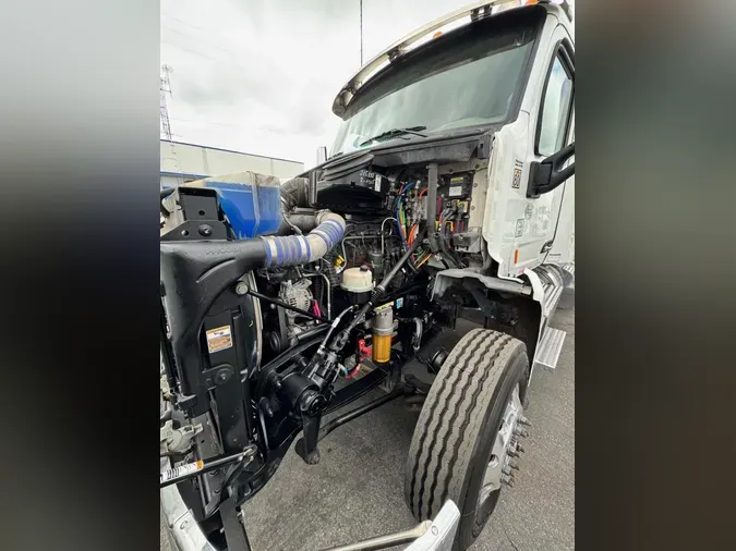 2019 Peterbilt 579
