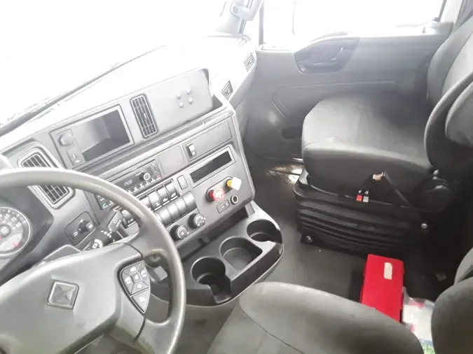 2020 NAVISTAR INTERNATIONAL LT625 DAYCAB T/A70b3bd0f1541a006897ddfda5b8f23fe