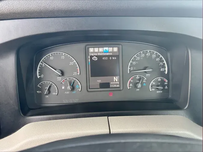 2024 Freightliner Cascadia 126