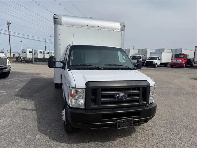 2019 Ford E-450