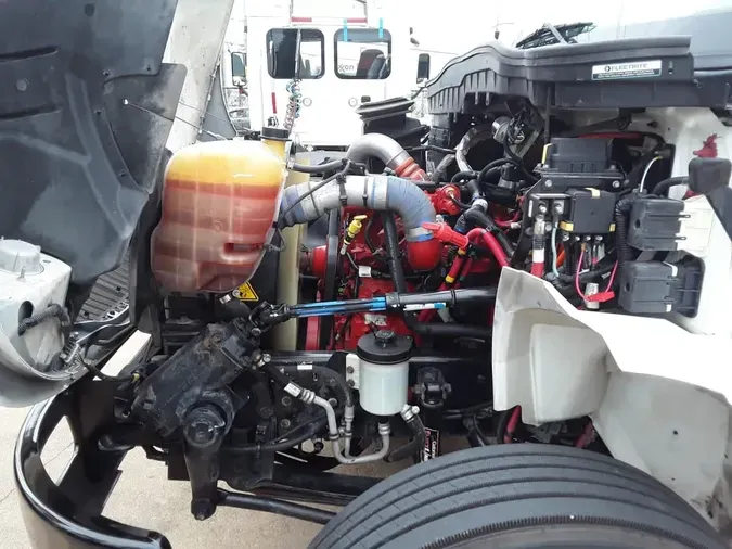 2019 NAVISTAR INTERNATIONAL 4300