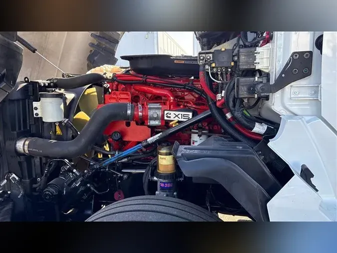 2022 INTERNATIONAL LT