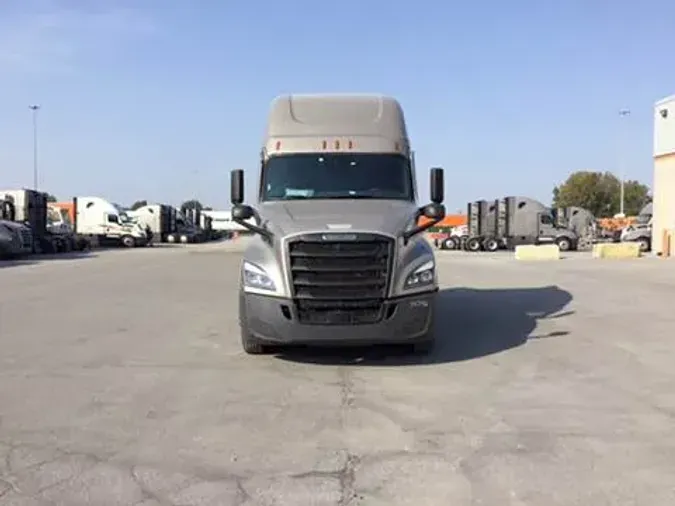 2023 Freightliner Cascadia