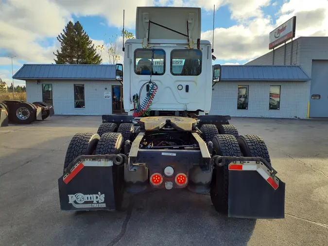 2018 FREIGHTLINER/MERCEDES CASCADIA 125