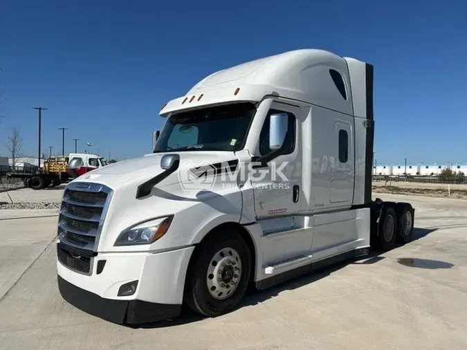 2023 FREIGHTLINER Cascadia 12670c53c4f043ac9055a881bd3dfed77ed